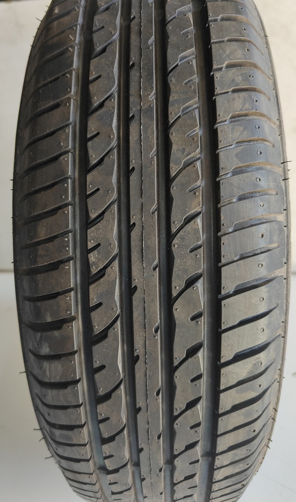 Tyre 155/70-12 (Bug)