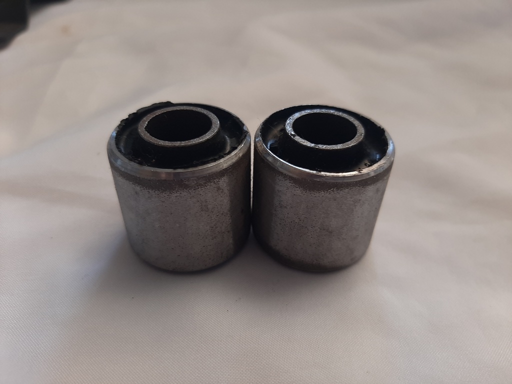 Stabilizer Bushes back (SMD)