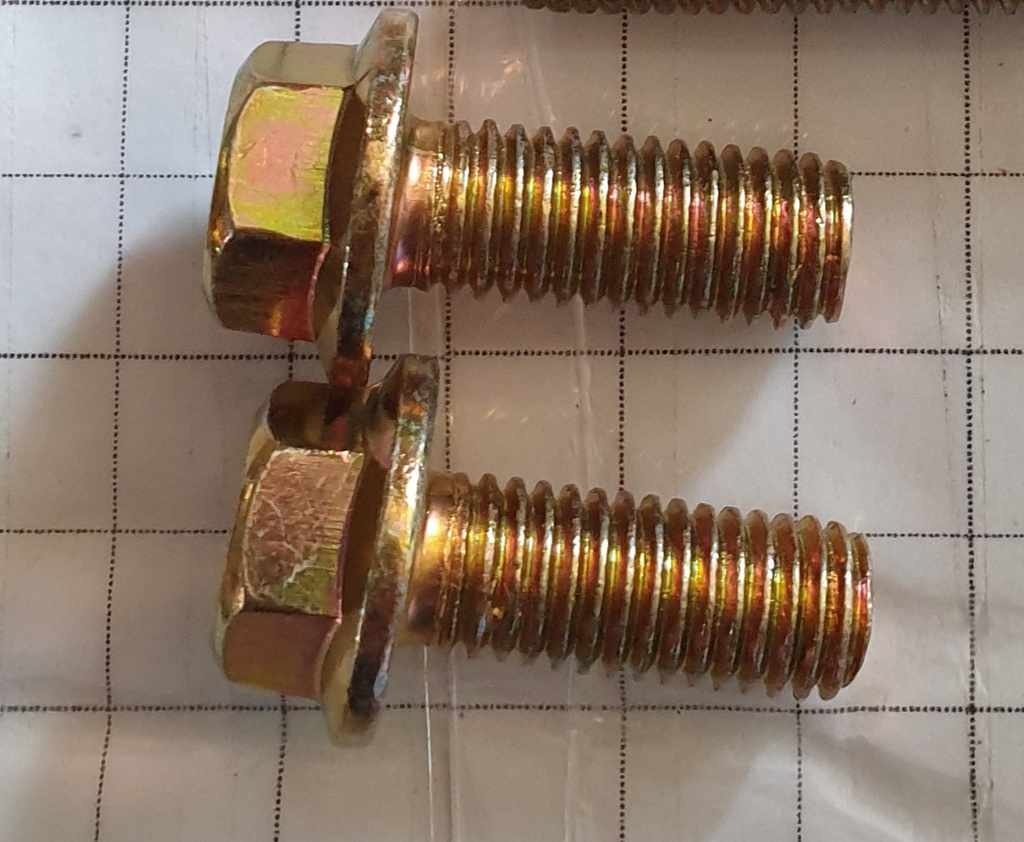 Bolt 25 x 10 Copper