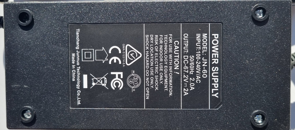 Charger L-ion 60v 2A Kubu