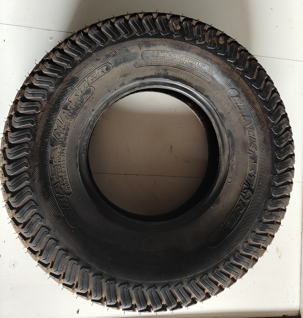 Tyre 26 x 9.50 - 12 NHS