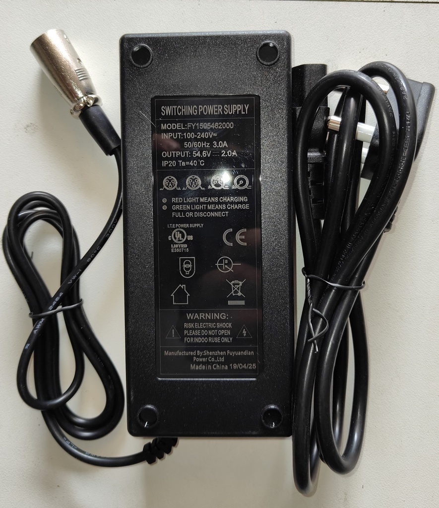 Charger L-ion 60v 3A  FY6723000 2