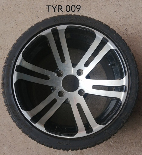 [TYR 009] Tyre with rim 235/30-14