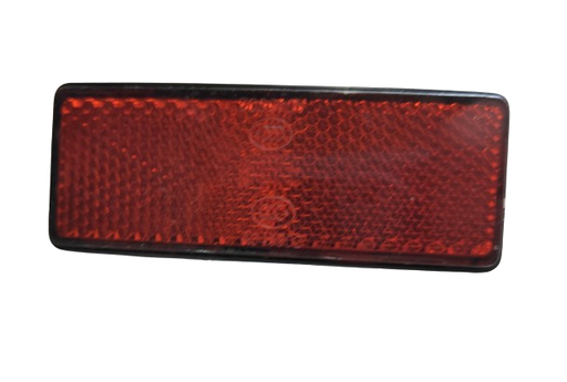 [REF 002] Reflector Red Rectangular (Bolt-on) {12P3C05}